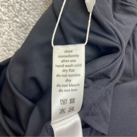 Andie The Luzon One Piece Swimsuit Large Black Halter Full Bottom Low Leg AO209 - Picture 9 of 11